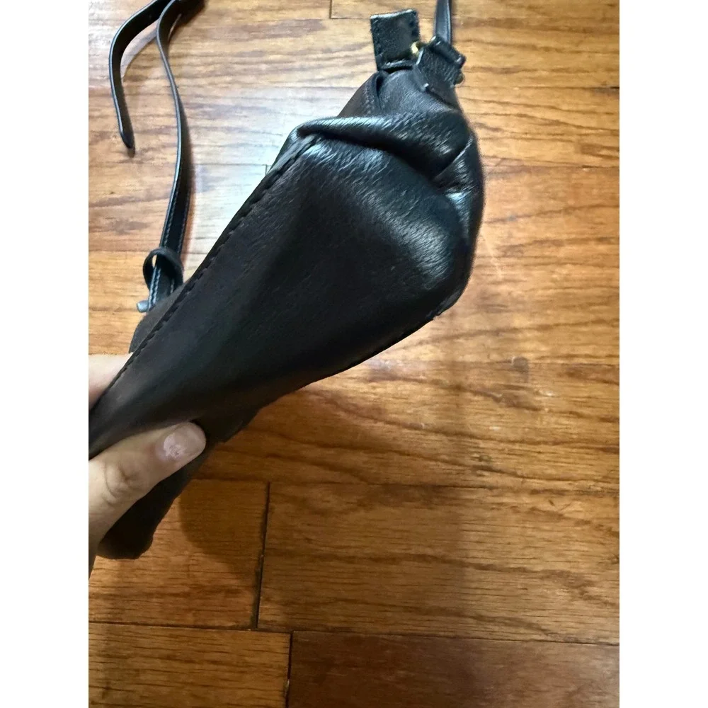 Fossil Black Pebbled Leather Crossbody Bag Brass Keyhole Hardware Small Purse